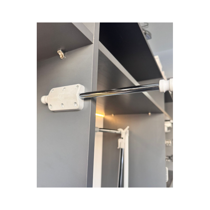 PORTA TRAJE CROMO/ABS